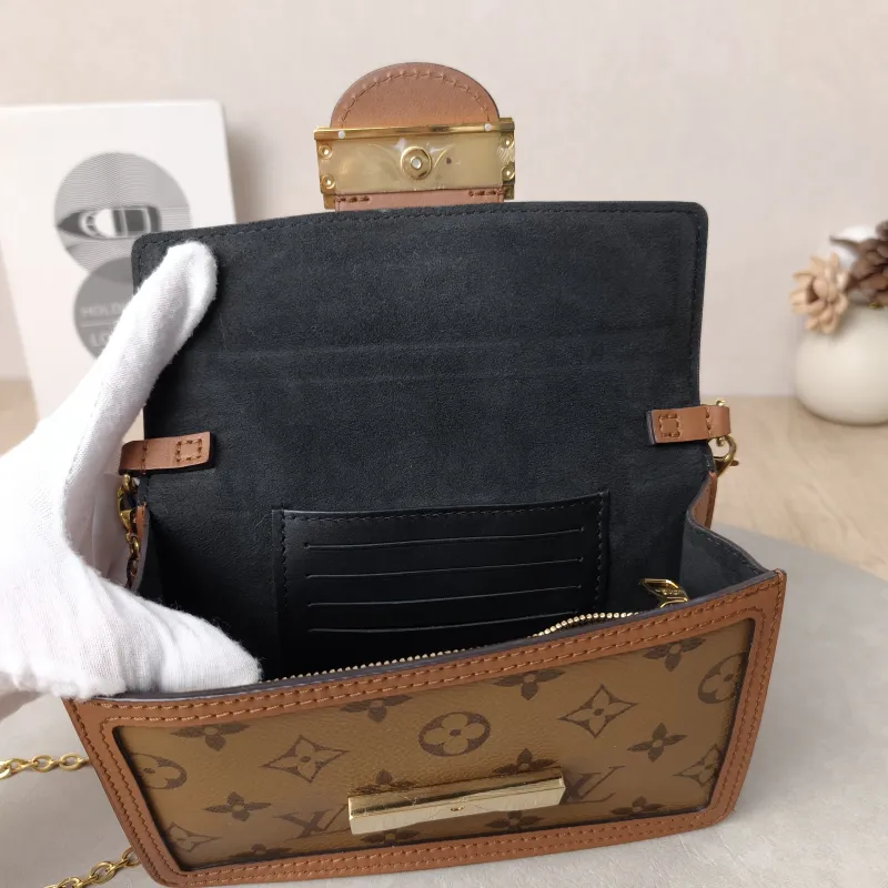 Louis Vuitton Crossbody Bag Dauphine Woc Woc Monogram PVC Mini 18.5 × 5 × 12 cm — detail view 10 of 11