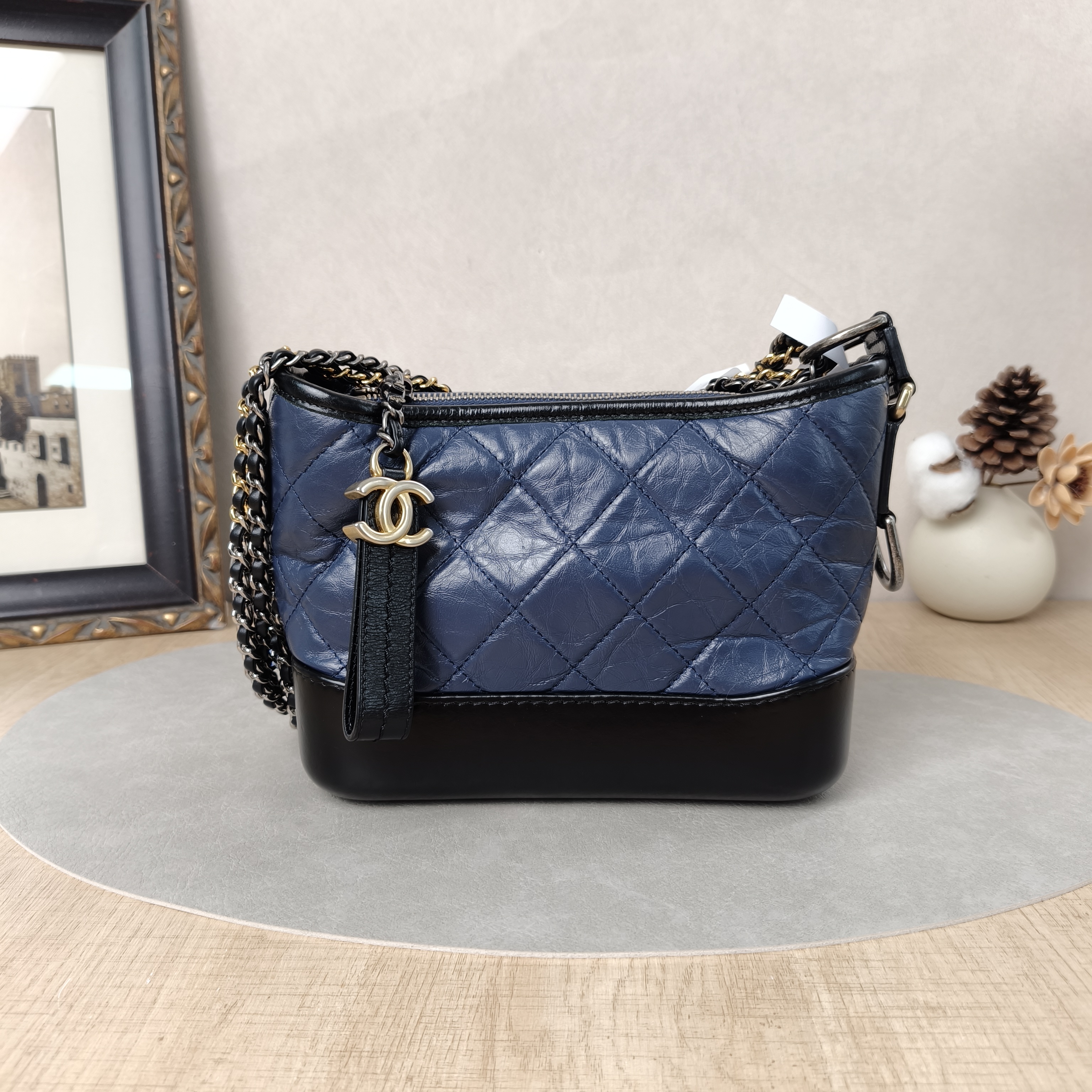 Chanel Crossbody Bag Gabrielle Gabrielle Bag Blue Black CC alfskin Small20 × 8 × 15 cm