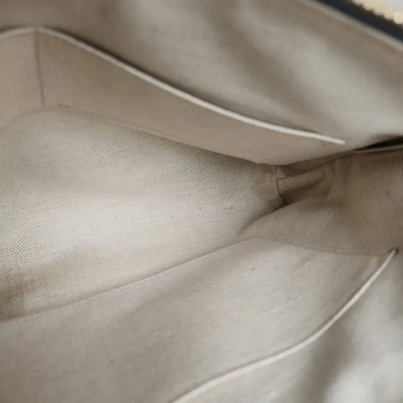 LOEWE Crossbody Bag Calfskin 32 × 5 × 21 cm — detail view 4 of 14
