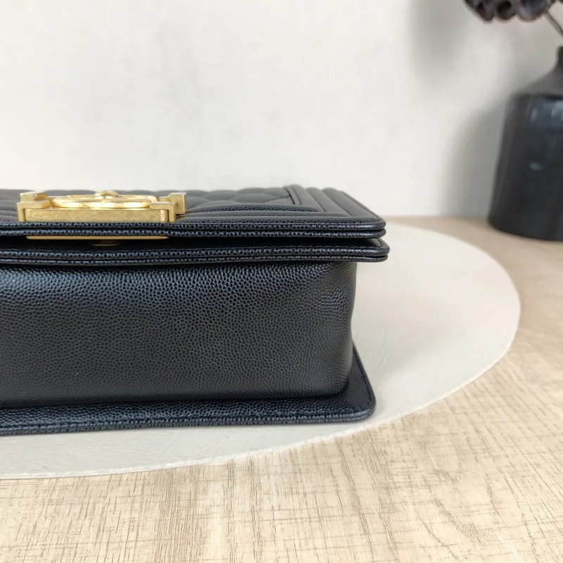 Chanel Crossbody Bag Le Boy​ Black Grained Calfskin Small 20.5 × 8.5 × 12 cm — detail view 5 of 11