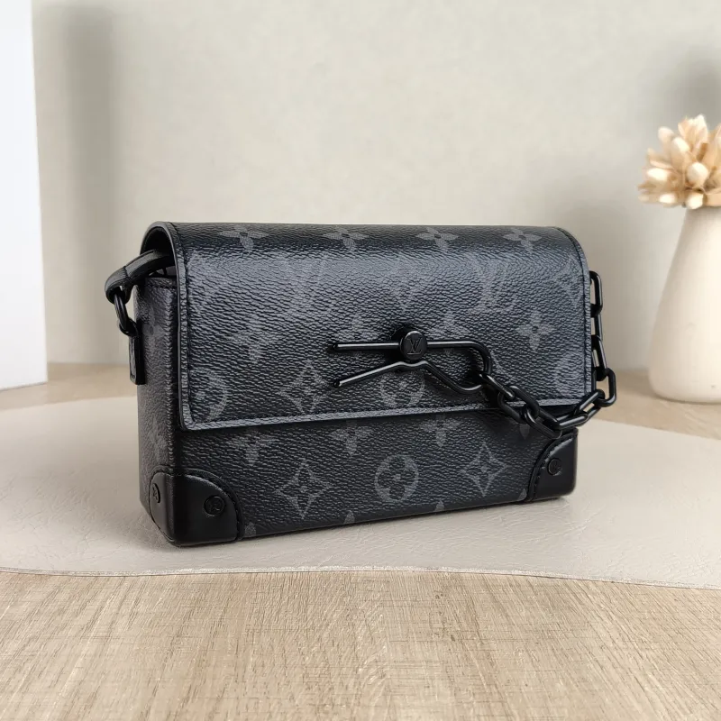 Louis Vuitton Crossbody Bag Steamer Box Monogram PV Cmini18 × 6.5 × 11 cm — cover view 4 of 5