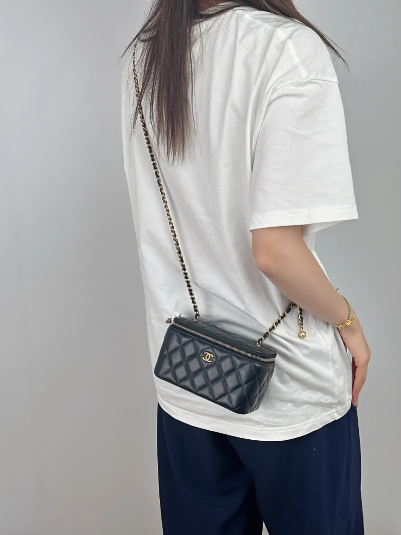 Chanel Crossbody Bag Edition Box Bag Cosmetic Bag Black Lambskin 17 × 8 × 9.5 cm — on-model view 1 of 2