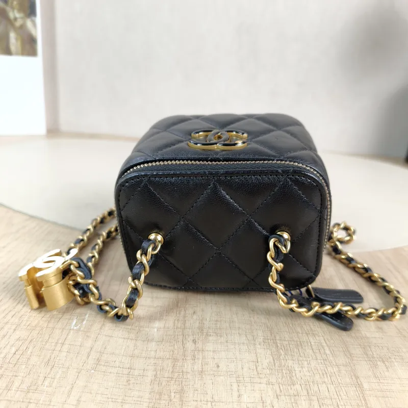 Chanel Crossbody Bag C Edition Black Lambskin One Size 11 × 7 × 9 cm — detail view 6 of 12