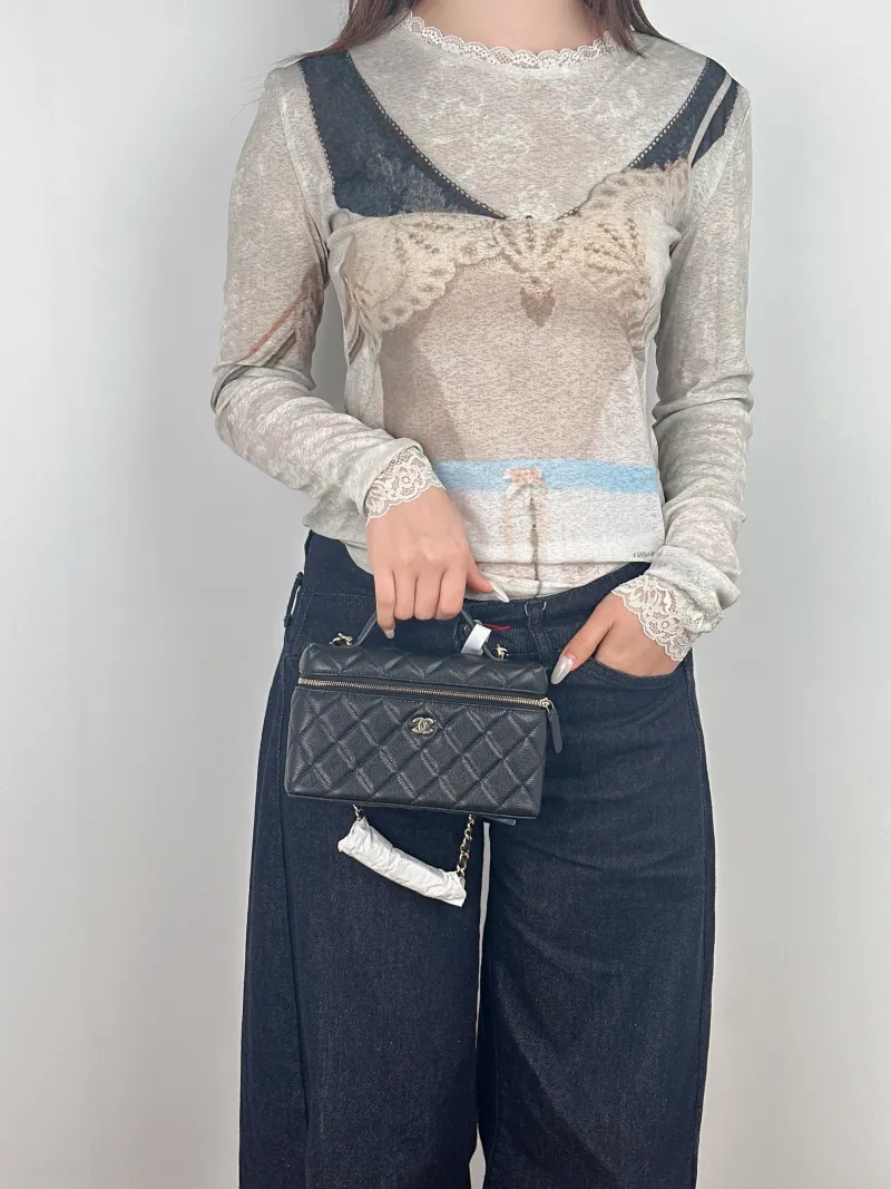 Chanel Crossbody Baglp Box Bag Top Handle Crossbody Bag Black Grained Calfskin 19.5 × 5 × 17 cm — on-model view 2 of 3
