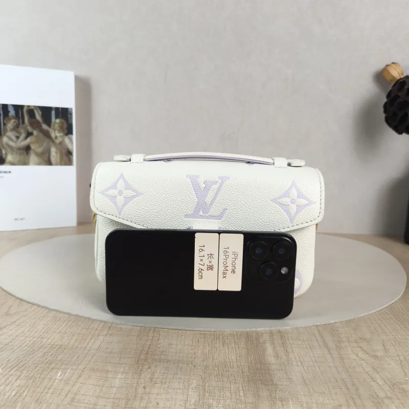Louis Vuitton Crossbody Bag Pochette Métis East West White · Monogram Empreinte Embossed Calfskin Small 21.5 × 6 × 13.5 cm — cover view 4 of 5