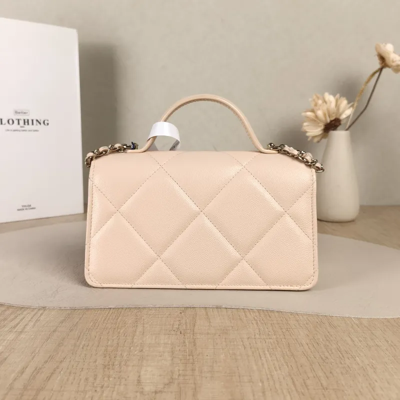 Chanel Crossbody Bag Edition woc Beige Calfskinmini19.2 × 7 × 12.3 cm — cover view 2 of 5