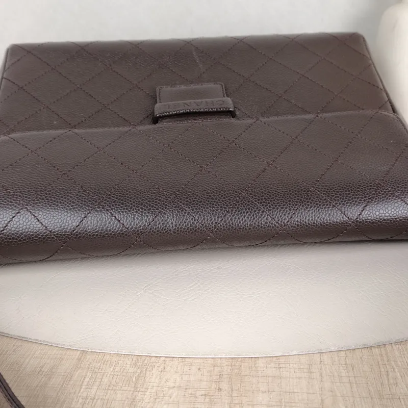 Chanel Shoulder Bag Brown Grained Calfskin One Size30 × 10 × 22 cm — detail view 9 of 14