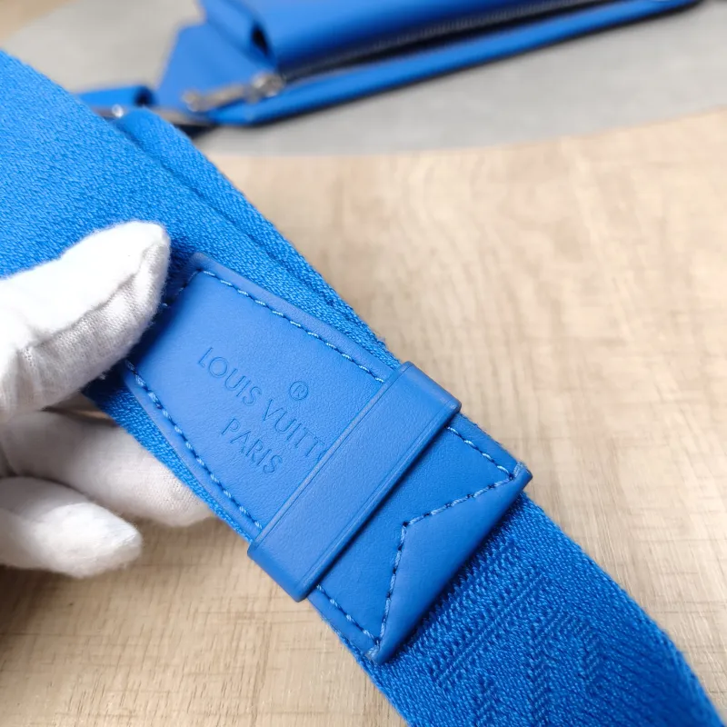 Louis Vuitton Belt Bag Takeoff Sling Belt Bag Blue Calfskin One Size30 × 3 × 16 cm — detail view 13 of 14