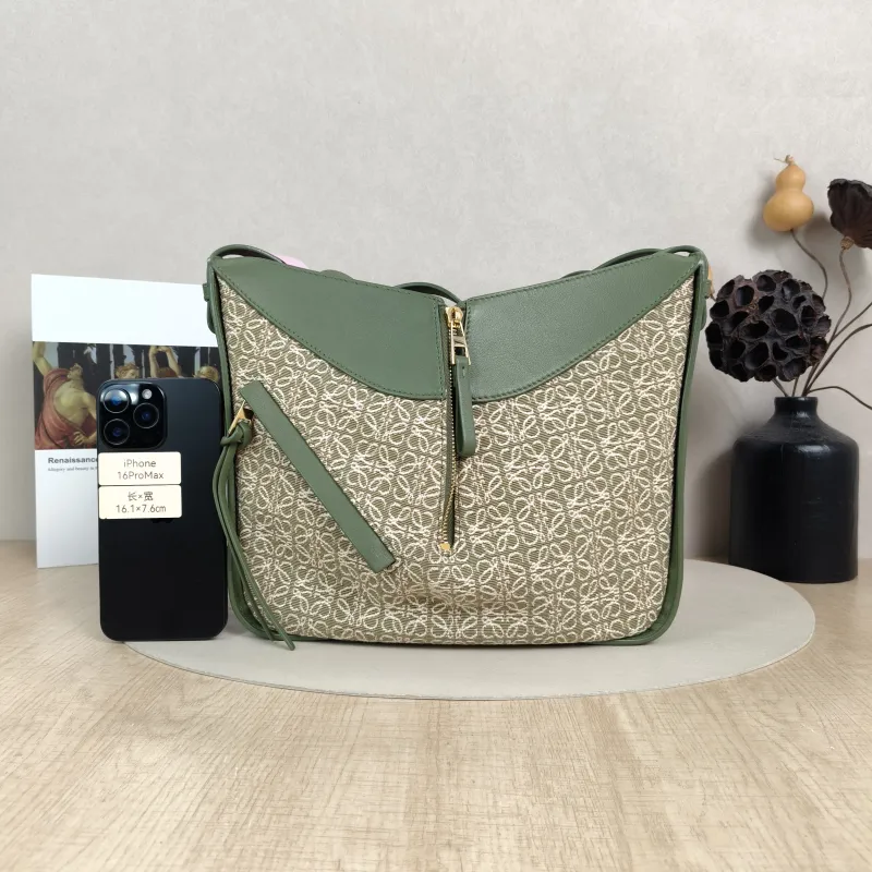 LOEWE Crossbody Bag Hammock Green Canvas Medium29 × 14 × 32 cm — cover view 3 of 5