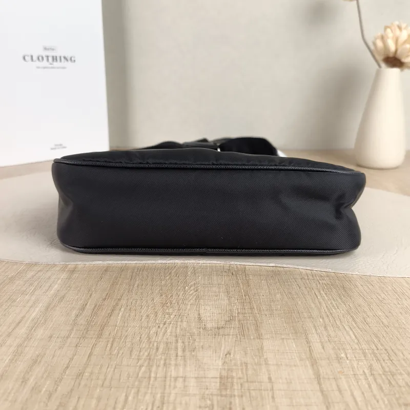 PRADA Crossbody Bag Re-Edition 2005 Hobo Black Nylon Mini 22 × 6 × 18 cm — cover view 4 of 5