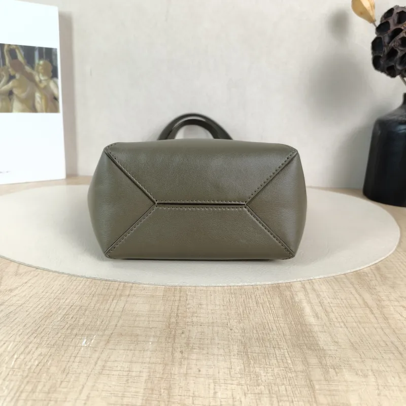 LOEWE Crossbody Bag Puzzle Fold Shopping Tote Calfskinmini16.5 × 9.5 × 20 cm — cover view 4 of 5