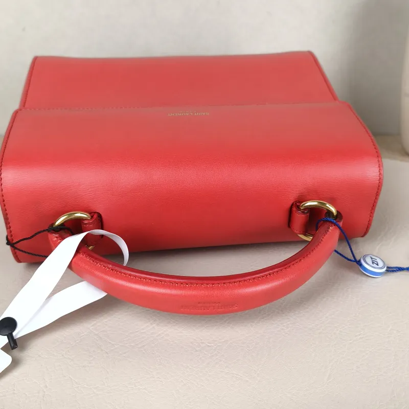 SAINT LAURENT Shoulder Bag Shoulder Bag Red Calfskin One Size21 × 10 × 17 cm — detail view 10 of 12
