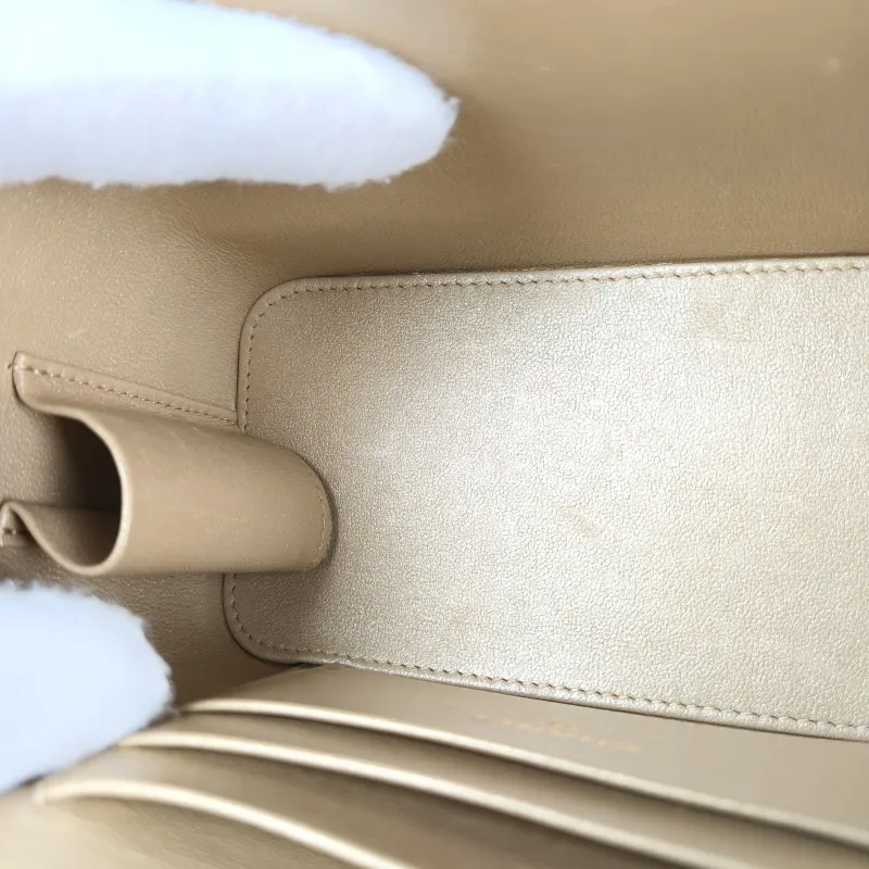 Chanel Crossbody Bag Edition C Black Lambskin 16 × 8 × 9.5 cm — detail view 8 of 10