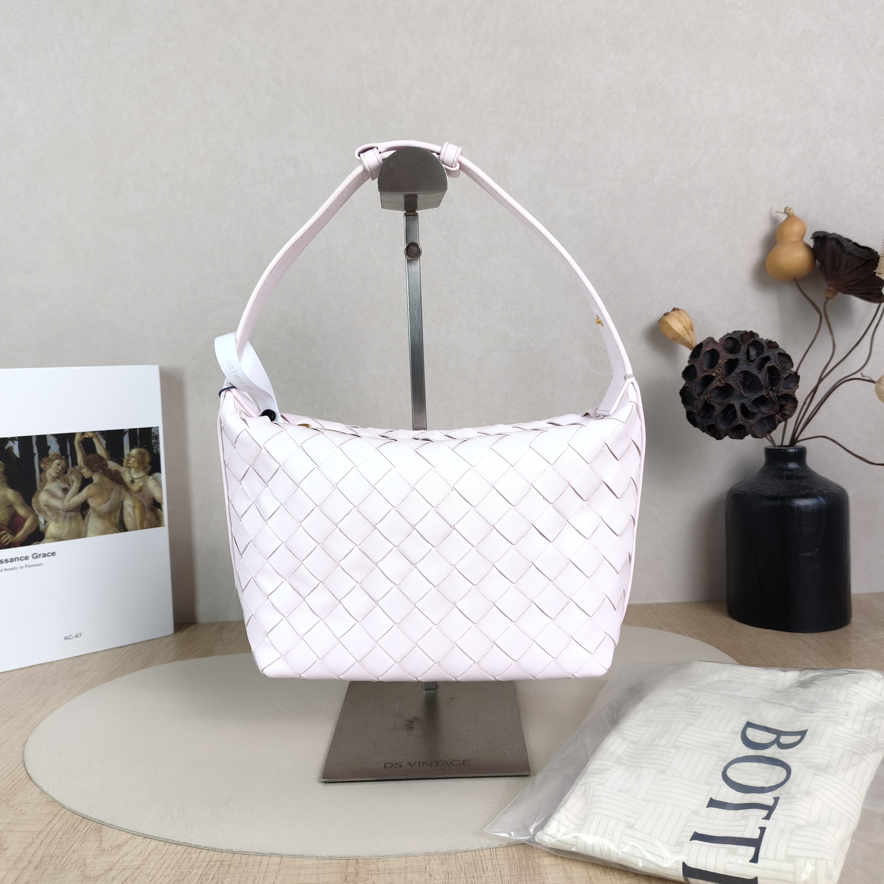 Bottega Veneta Top Handle Bag Wallace Woven Vanity Case Bag Pink Lambskin Medium20 × 9.5 × 13 cm — cover view 5 of 6