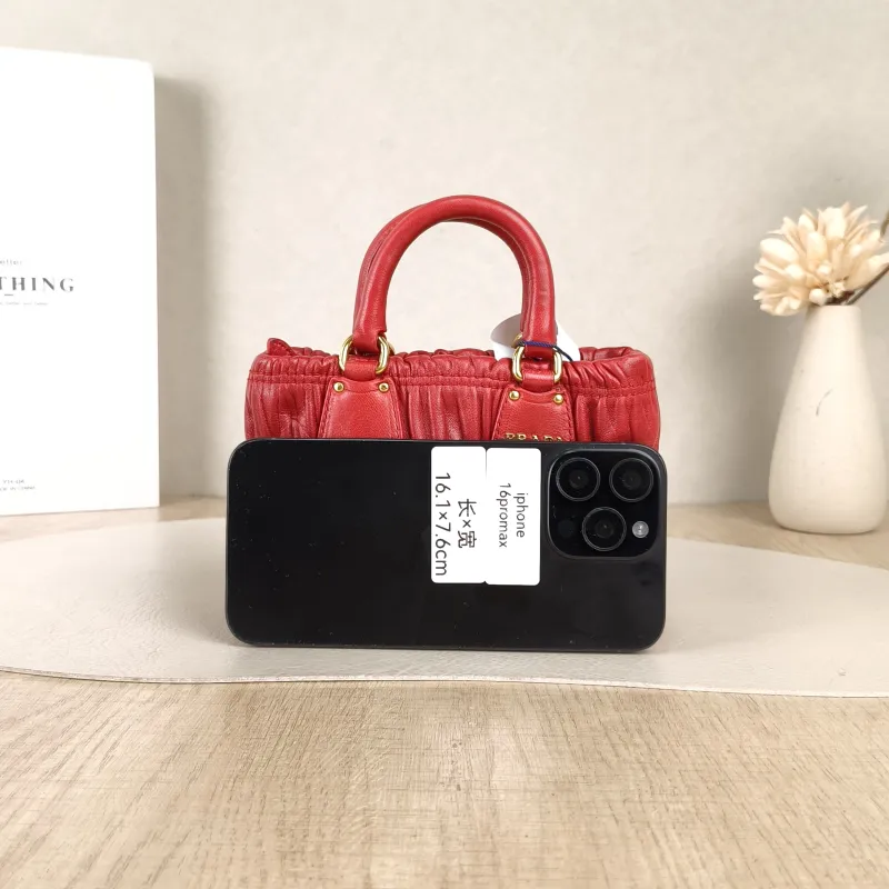 PRADA Crossbody Bag Messenger Bag Crossbody Bag Red Calfskinmini14 × 5 × 10 cm — cover view 2 of 5