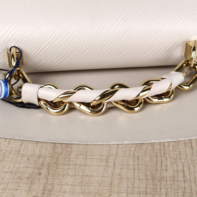 Louis Vuitton Crossbody Bag Twist White Epi Embossed Calfskin Small19 × 9 × 15 cm — detail view 2 of 13