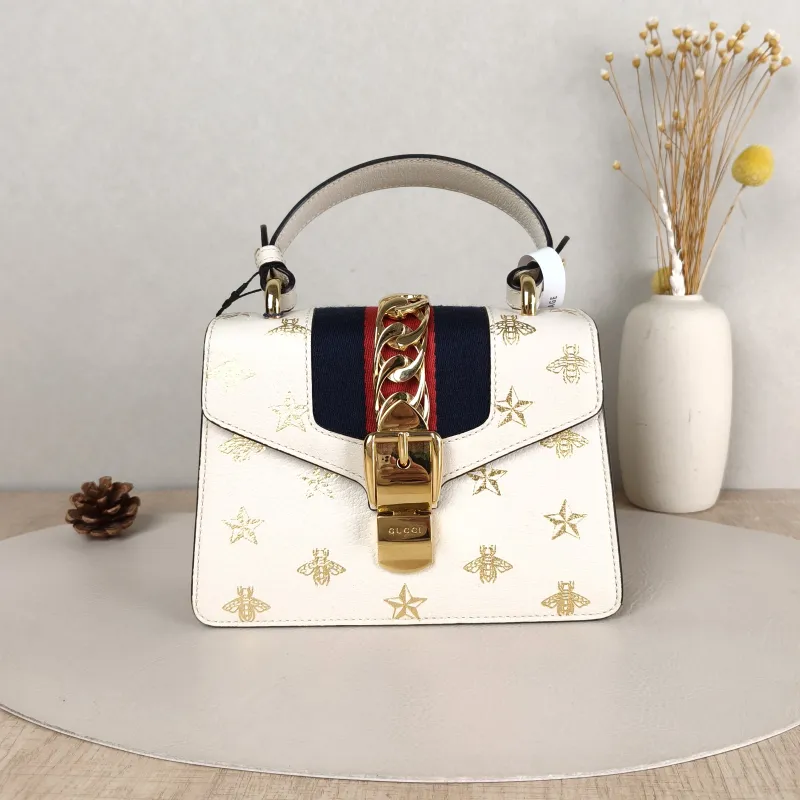 GUCCI Crossbody Bag Sylvie Edition White Calfskinmini20 × 8 × 14 cm