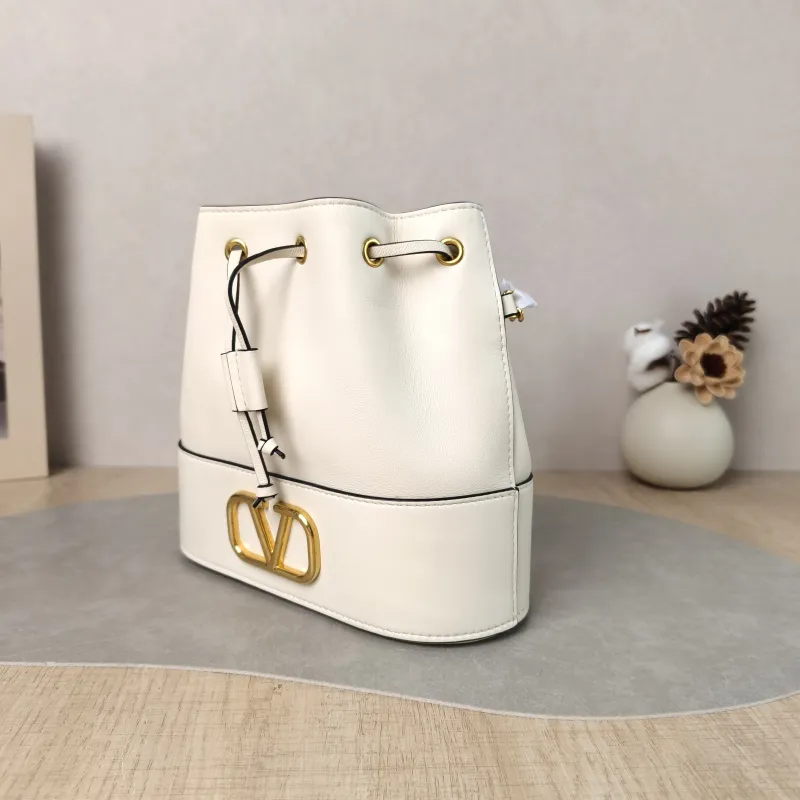 Valentino Shoulder Bag Bucket Bag White Calfskin 20 × 8.5 × 18 cm — cover view 2 of 6