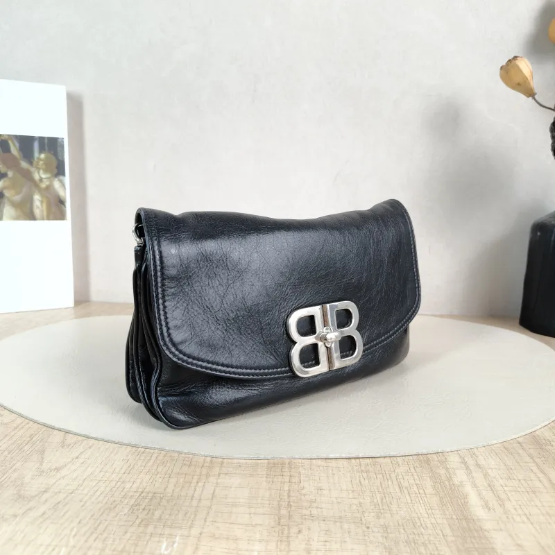 BALENCIAGA Crossbody Bag Crossbody Bag Calfskin One Size 23 × 3 × 14 cm — cover view 2 of 5