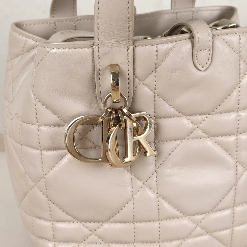 DIOR Top Handle Bag TOUJOURS Edition Beige Calfskin Small 18.5 × 12 × 18.5 cm — detail view 3 of 12