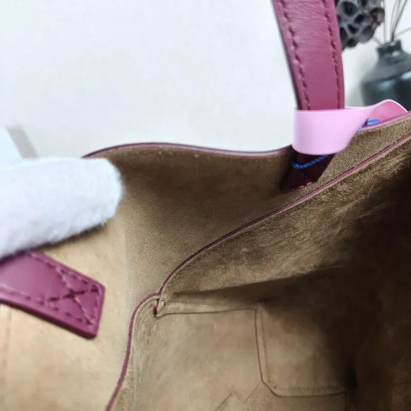 LOEWE Crossbody Bag Puzzle Fold Shopping Tote Calfskinmini16.5 × 9.5 × 20 cm — detail view 12 of 12