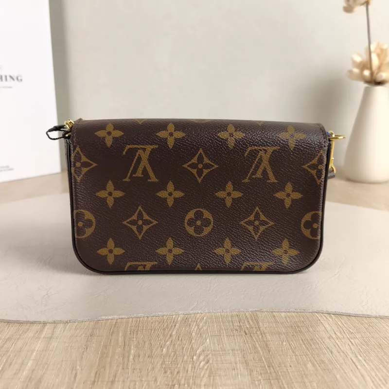 Louis Vuitton Crossbody Bag FÉLICIE STRAP & GO Monogram PVC Small 17 × 3.5 × 9.6 cm — cover view 5 of 5