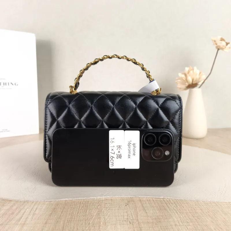 Chanel Crossbody Bag woc Black Lambskin Mini 19.2 × 3.5 × 12.3 cm — cover view 4 of 6