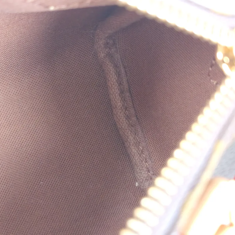 Louis Vuitton Crossbody Bag Speedy Nano Shoulder Strap PV Cnano16 × 7.5 × 10 cm — detail view 6 of 10