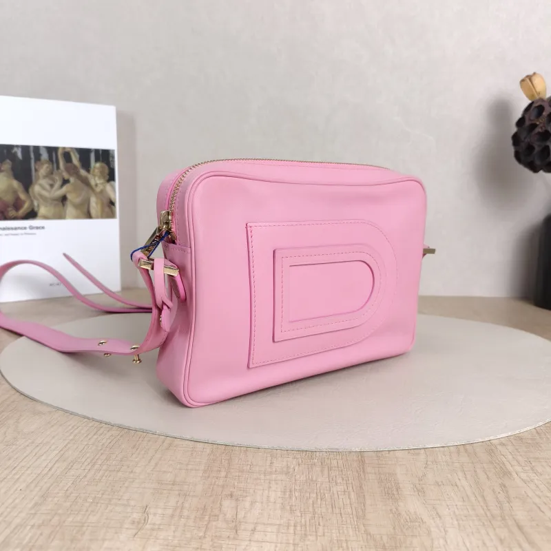 DELVAUX Crossbody Bag Crossbody Bag Pink Calfskin One Size22 × 4.5 × 15 cm — cover view 3 of 5