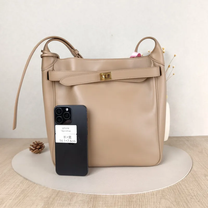 BALENCIAGA Crossbody Bag bel Crossbody Bag Taupe Calfskin One Size 27 × 9 × 28 cm — cover view 5 of 5