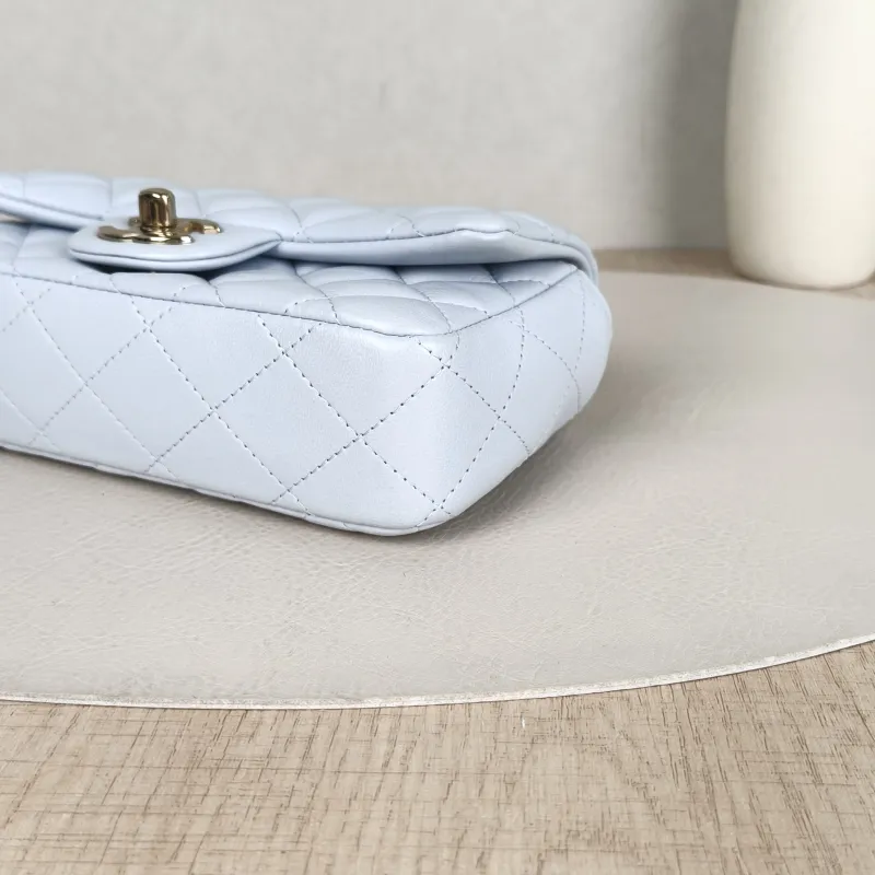 Chanel Crossbody Bag Classic Flap Large Mini CF Mini Collection Crossbody Bag Lambskinmini18 × 5 × 12 cm — detail view 5 of 15