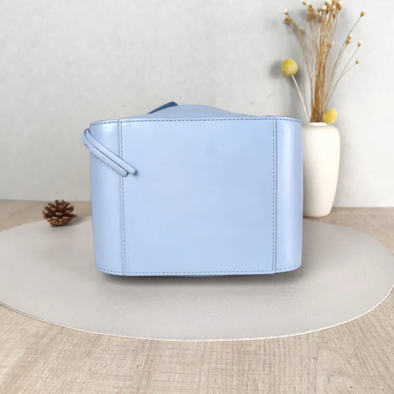 LOEWE Shoulder Bag Hammock Blue Calfskin Small 20 × 14.5 × 21 cm — cover view 3 of 5