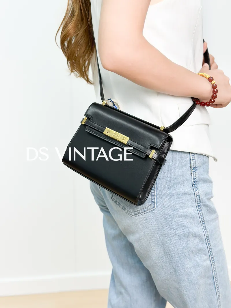 SAINT LAURENT Crossbody Bag MANHATTAN Black Calfskin Mini 19 × 14 × 4 cm — on-model view 2 of 3