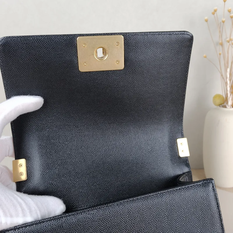 Chanel Crossbody Bag Le Boy​Black Grained Calfskin Small20.5 × 8.5 × 12 cm — detail view 4 of 15