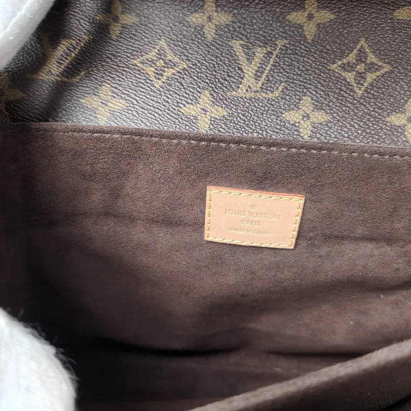 Louis Vuitton Crossbody Bag Pochette Métis Monogram PVC Medium25 × 7 × 19 cm — detail view 6 of 17