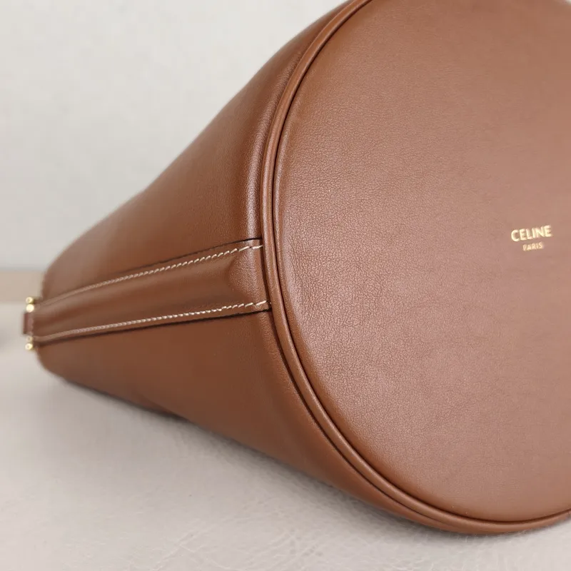 CELINE Crossbody Bag Bucket 16 Bucket Bag Caramel Calfskin Small 16 × 16 × 18 cm — detail view 5 of 9