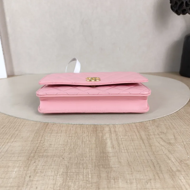 Chanel Crossbody Bag Edition woc Pink Lambskin Mini 19.2 × 3.5 × 12.3 cm Microchip Edition — cover view 5 of 5