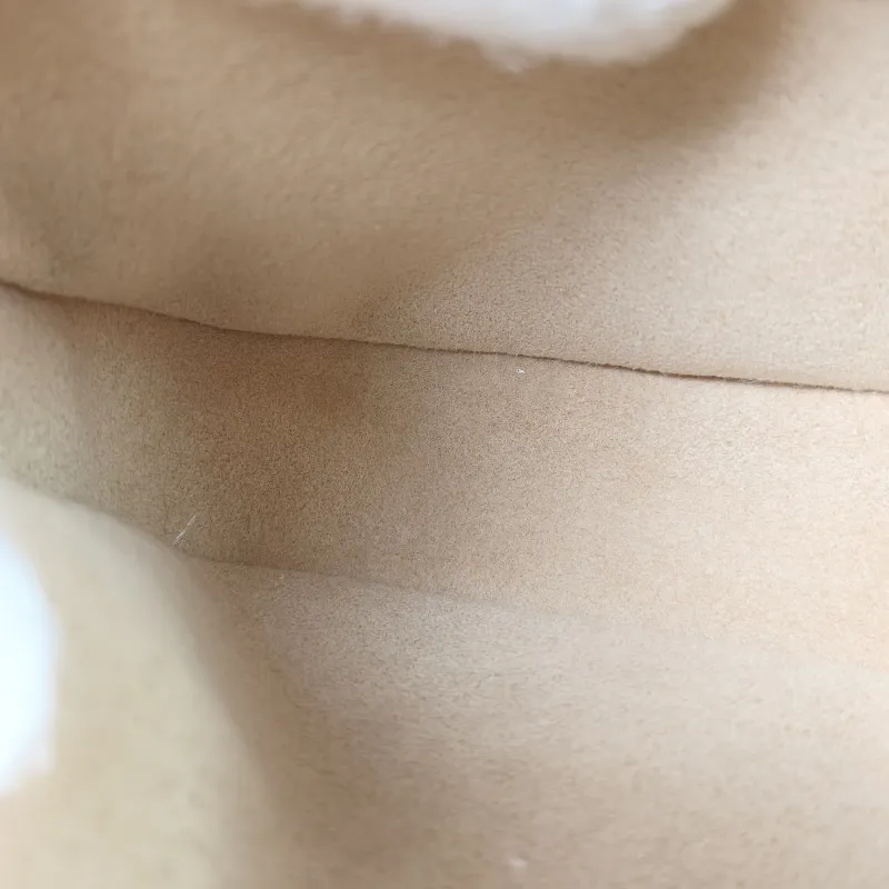 Louis Vuitton Shoulder Bag Moon White Calfskinmini20.5 × 5 × 11 cm — detail view 3 of 11