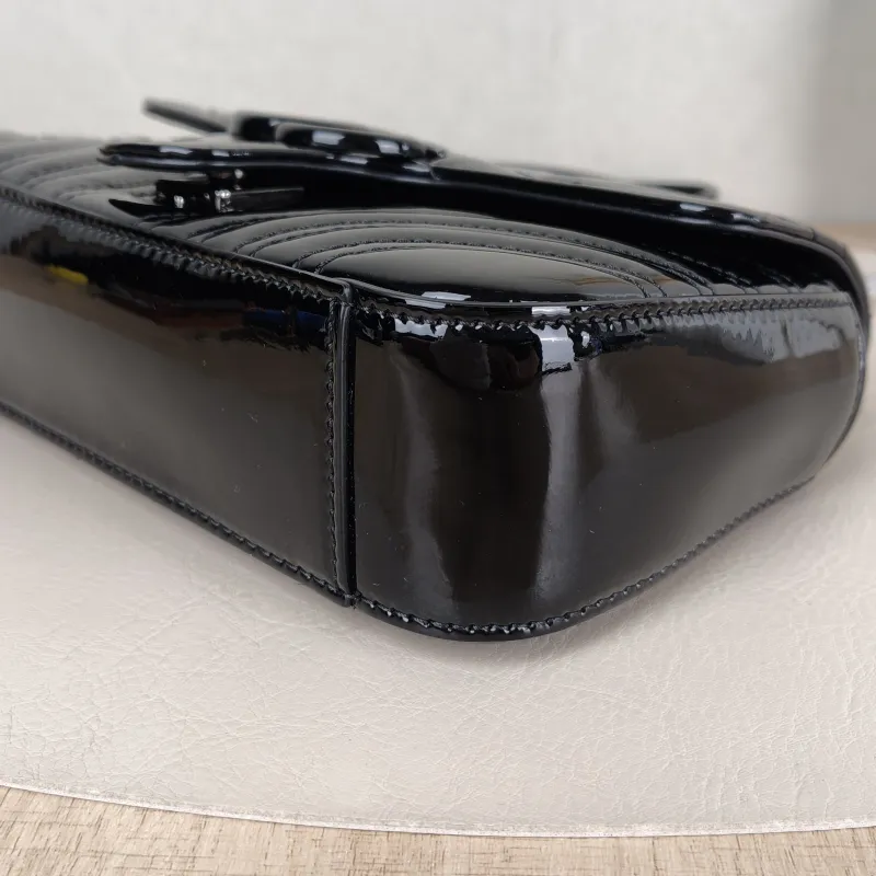 GUCCI Crossbody Bag GG Marmont Small Marmont So Black 22 Black Patent Leather Small 22 × 6 × 13 cm — detail view 4 of 13