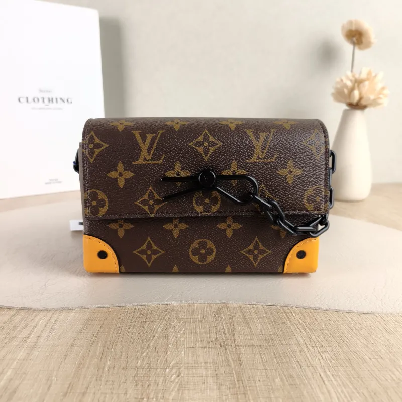 Louis Vuitton Crossbody Bag Steamer Box Yellow · Black · Monogram PVC · Calfskin Mini 18 × 6.5 × 11 cm