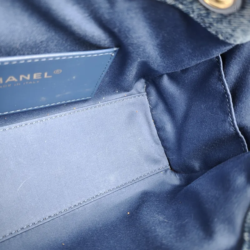 Chanel Crossbody Bag 25Bag Blue Mini 20 × 12.5 × 22 cm — detail view 8 of 12