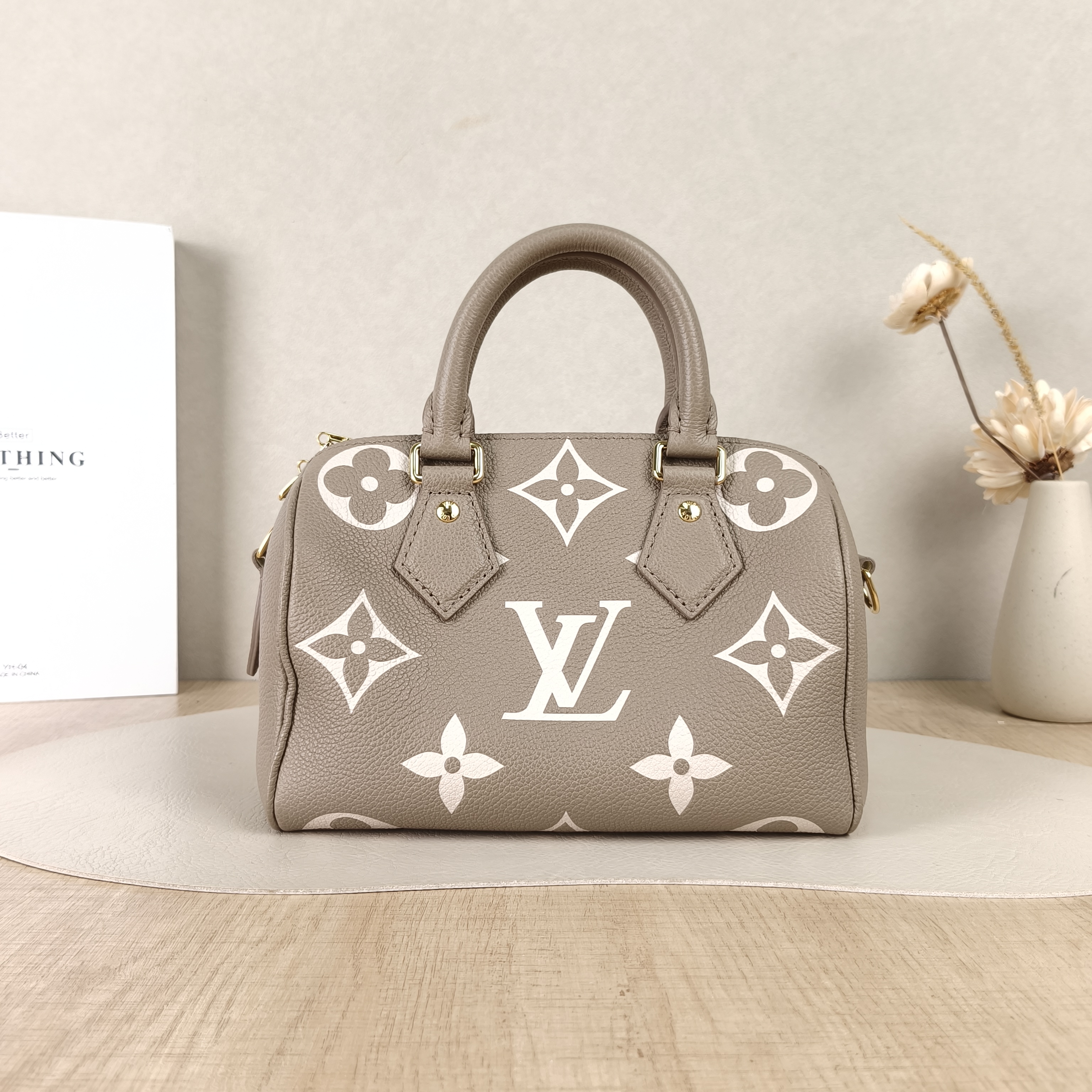 Louis Vuitton Crossbody Bag Speedy20 — cover view 2 of 5