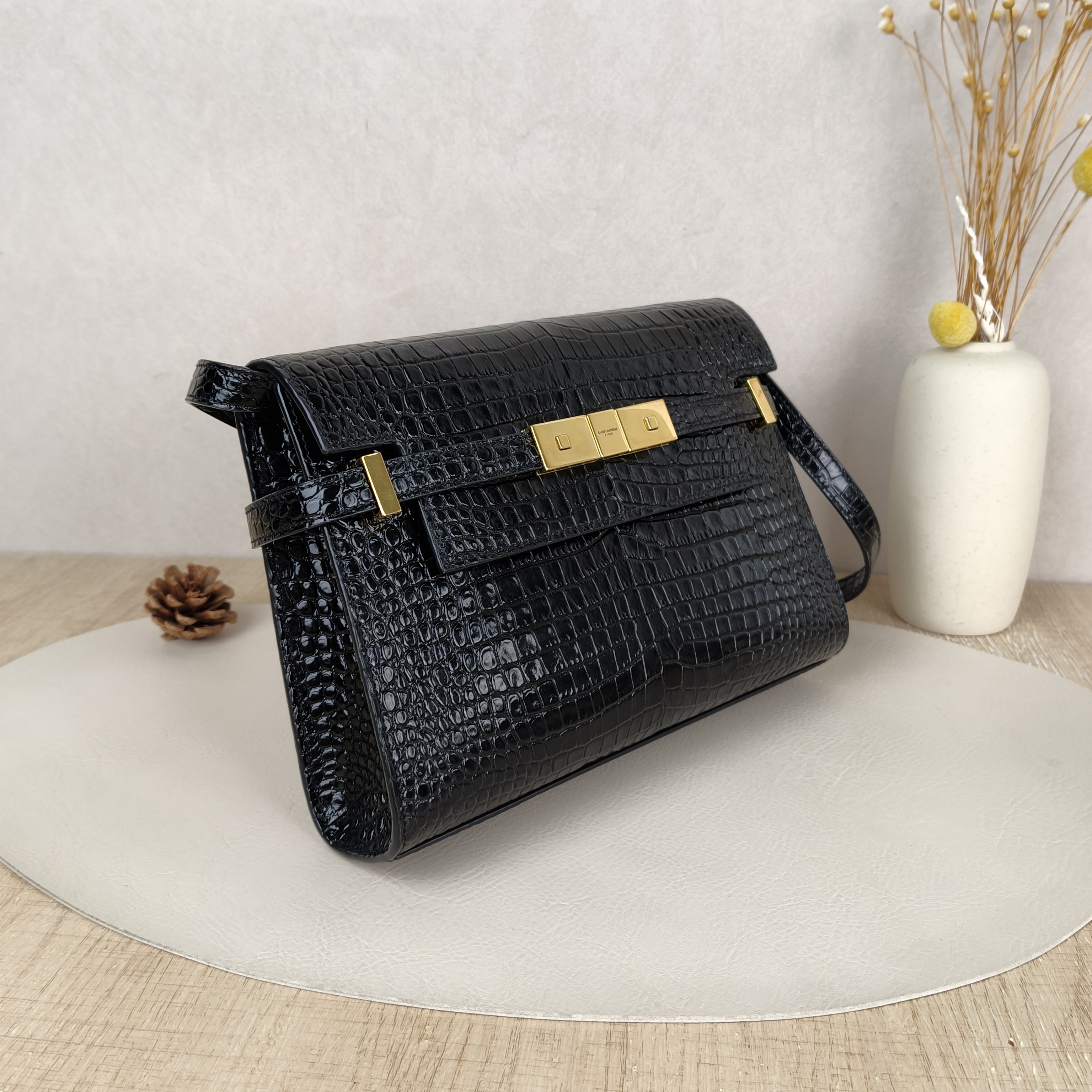 SAINT LAURENT Shoulder Bag MANHATTAN Black Calfskin Small24 × 6 × 17.5 cm — cover view 5 of 9