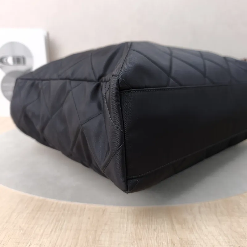 PRADA Shoulder Bag Re-Edition Black Nylon One Size 35 × 9 × 27 cm — detail view 8 of 12