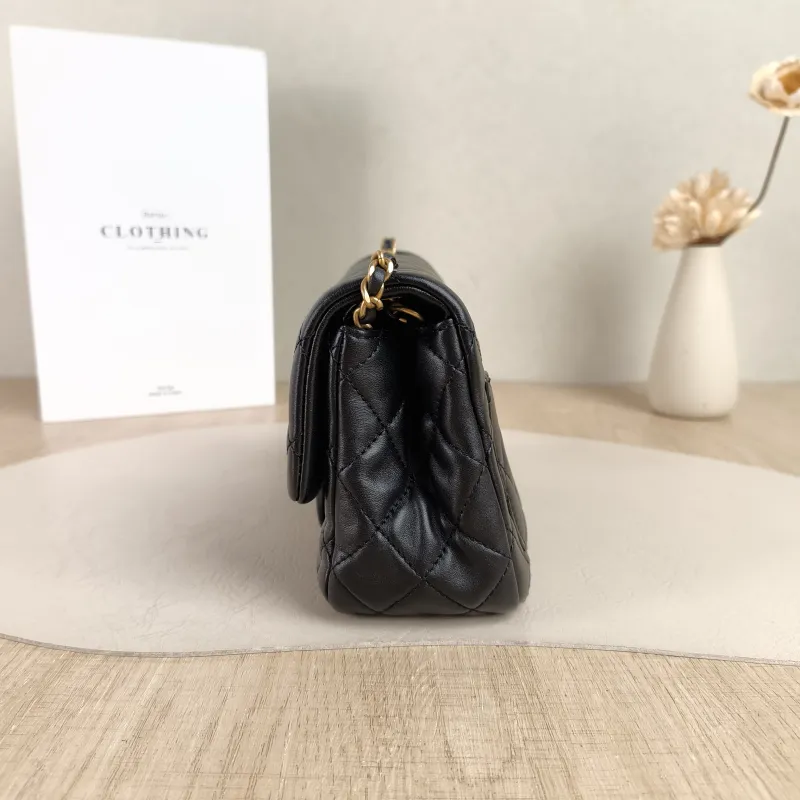 Chanel Crossbody Bag Classic Flap Mini CF Mini Black with Gold-Tone Hardware SL ambskinmini17 × 8 × 13.5 cm — detail view 10 of 12