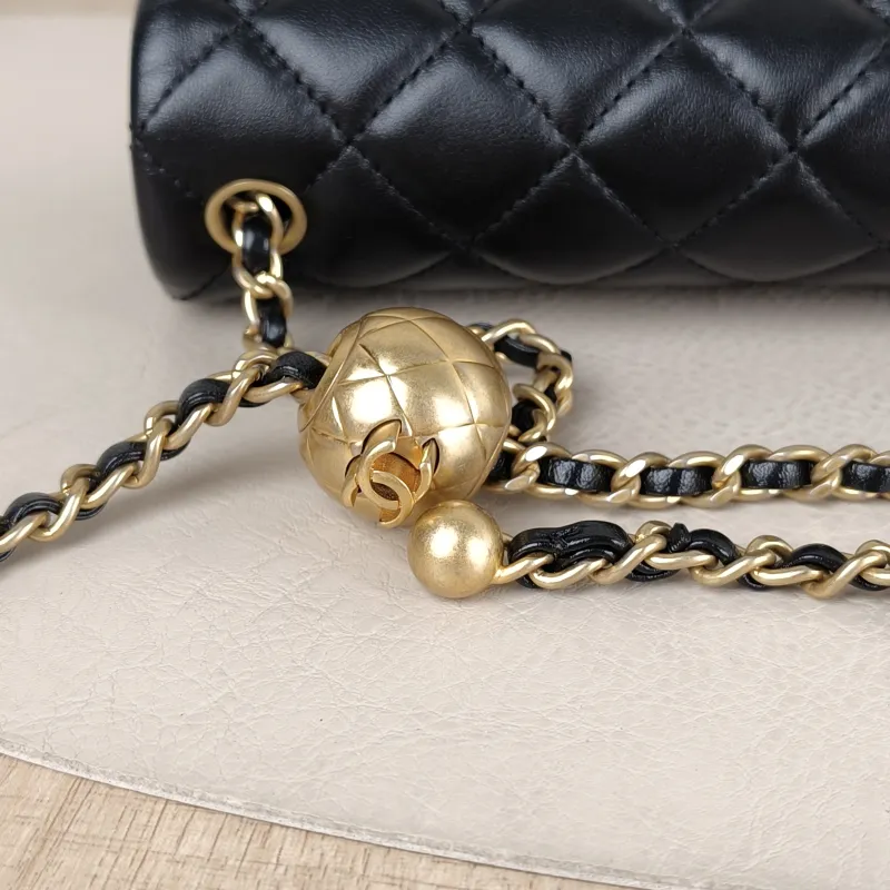 Chanel Crossbody Bag Classic Flap Large Mini CF Mini Black with Gold-Tone Hardware Lambskin mini 20 × 6 × 12 cm 29 — detail view 13 of 15