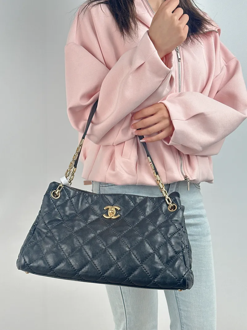 Chanel Shoulder Bag tote Black Calfskin One Size 35 × 16 × 20 cm 14 — on-model view 2 of 2