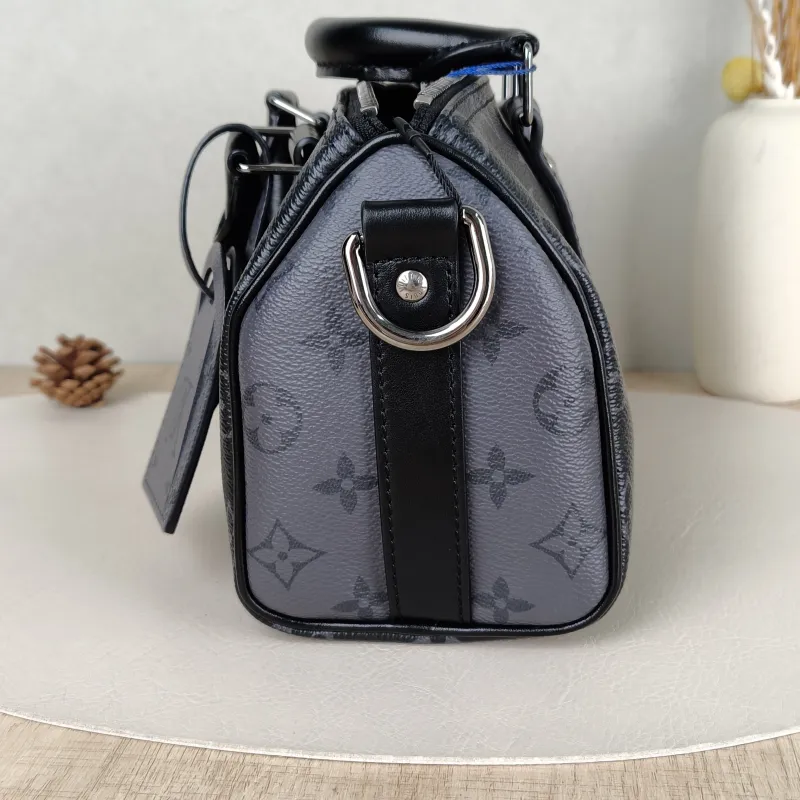Louis Vuitton Crossbody Bag Keepall 25 PVC Medium 25 × 11 × 15 cm — detail view 7 of 12