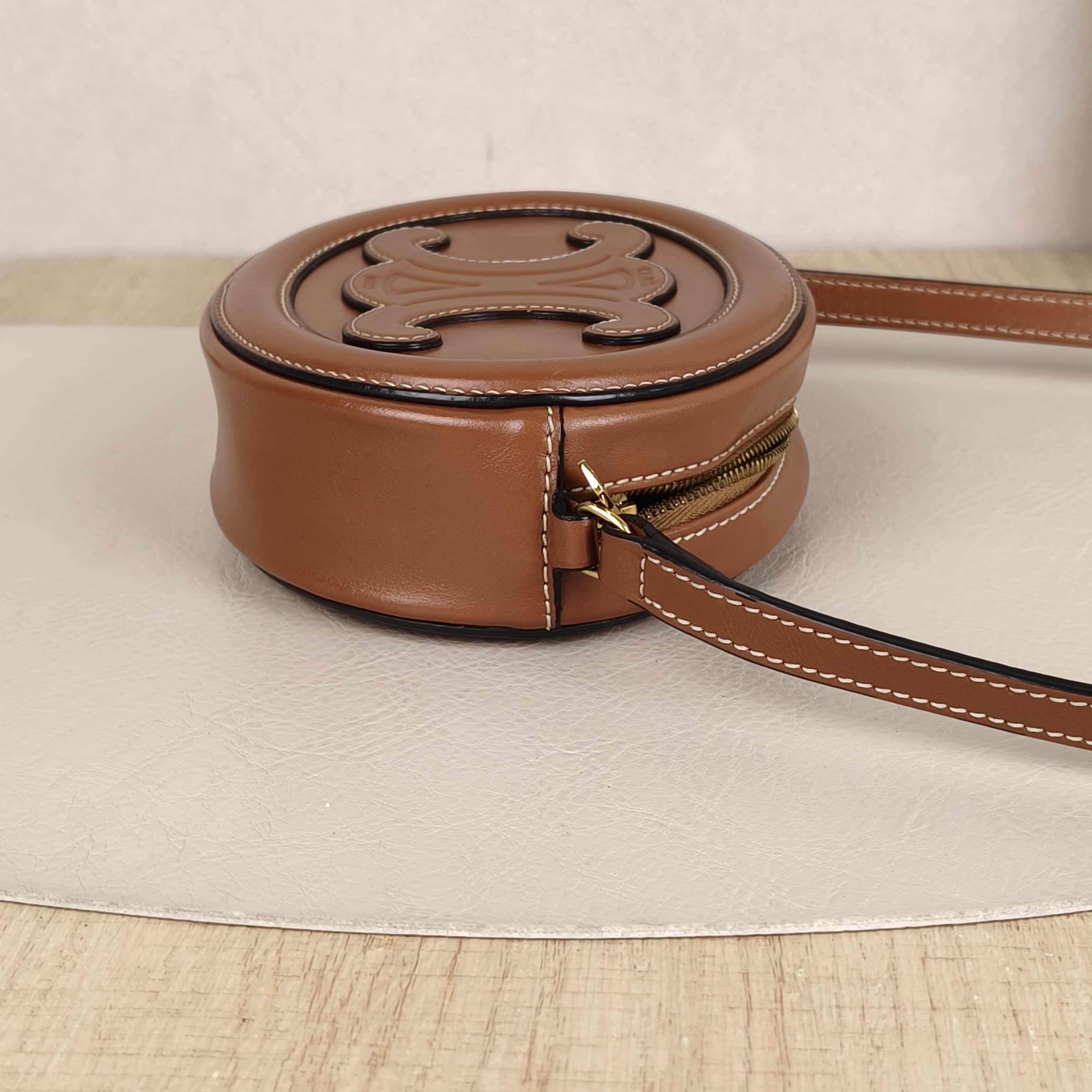 CELINE Crossbody Bag Cuir Triomphe Brown Calfskin Small16 × 4 × 12.5 cm — cover view 7 of 8