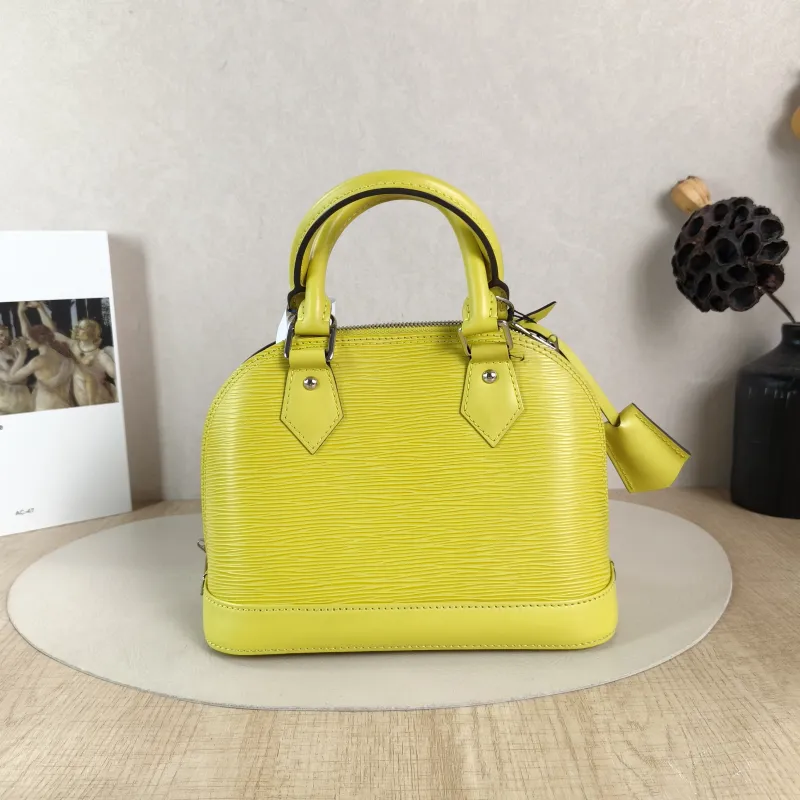 Louis Vuitton Top Handle Bag Alma Medium — cover view 5 of 6